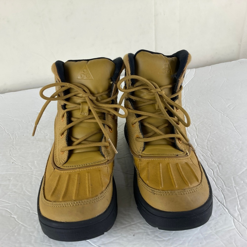 Nike ACG Woodside 2 Boys Kids 3Y Brown Leather Waterproof Boots Hiking Rain Snow - Picture 3 of 10